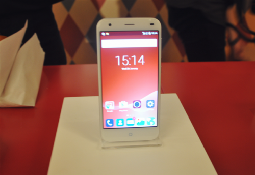 主打智能操控 中興Blade S6今日 全新發(fā)布 (圖3) 23_副本