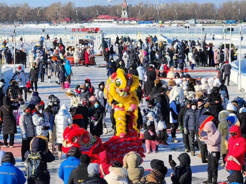 冰火奇緣 熱力向前 四季沐歌空氣能2024哈爾濱冰雪嘉年華簽約儀式成功舉辦(圖3)