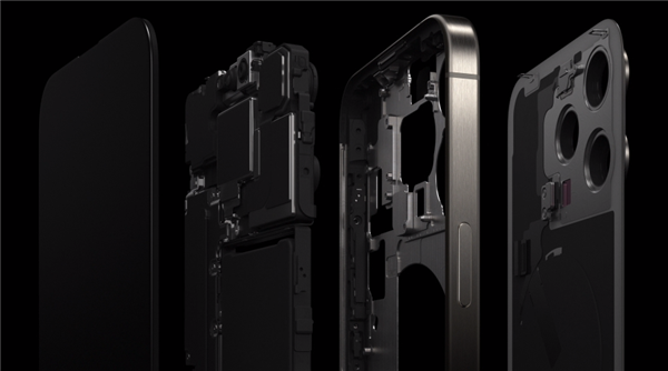 小米王騰上手iPhone 15 Pro：最大的升級是變輕了