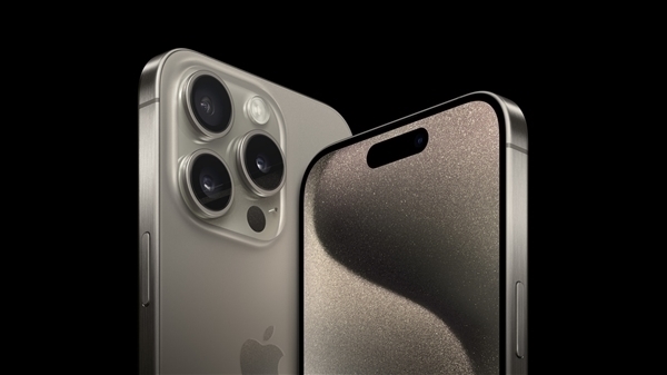 OPPO Reno13真機(jī)實(shí)拍：iPhone同款一體式冷雕玻璃