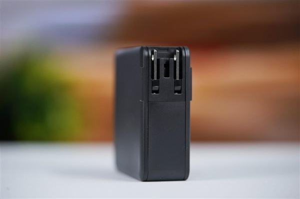 三合一PC！壹號游俠X1 mini圖賞：分離式手柄設計