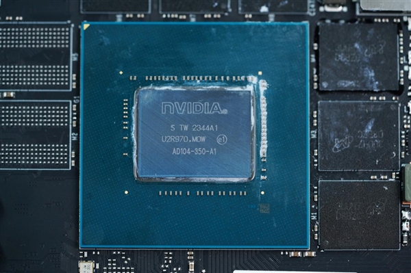 鉆石風切割設計 影馳RTX 4070 SUPER星曜OC顯卡圖賞