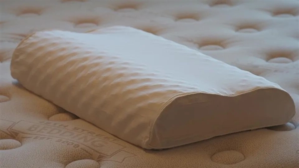央視出手了！20元成本賣到1000元的乳膠枕：貴就算了還可能致癌
