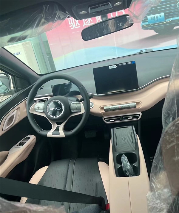 榮耀版將停產 新款比亞迪海鷗實車曝光：解決一個開車痛點