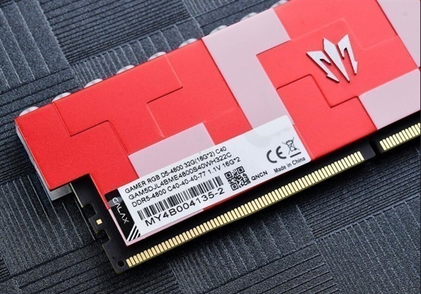 內(nèi)存暴跌4成 現(xiàn)在不買待何時(shí)？