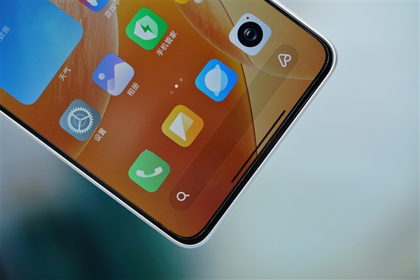 四窄邊屏占比驚艷！1999元Redmi K70E圖賞