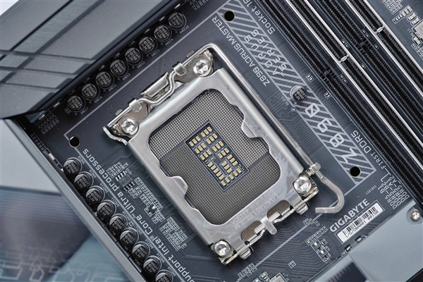 支持9500+內存！技嘉Z890 AORUS MASTER超級雕主板圖賞