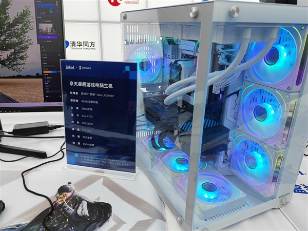 臺(tái)式機(jī)邁入AI時(shí)代！Intel酷睿Ultra 200S/200V攜30款機(jī)型齊亮相