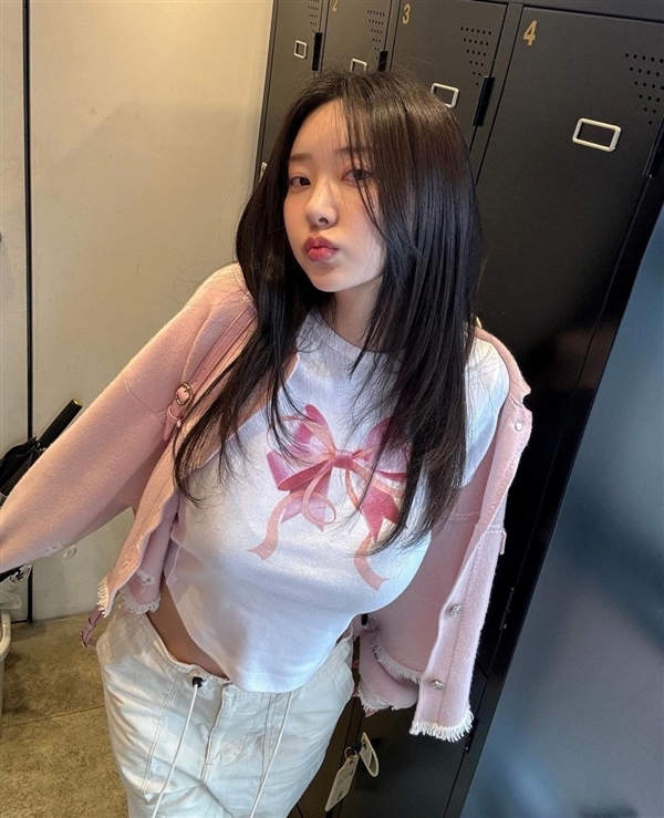 《星刃》性感體模新照欣賞：靚麗動人 身材極佳