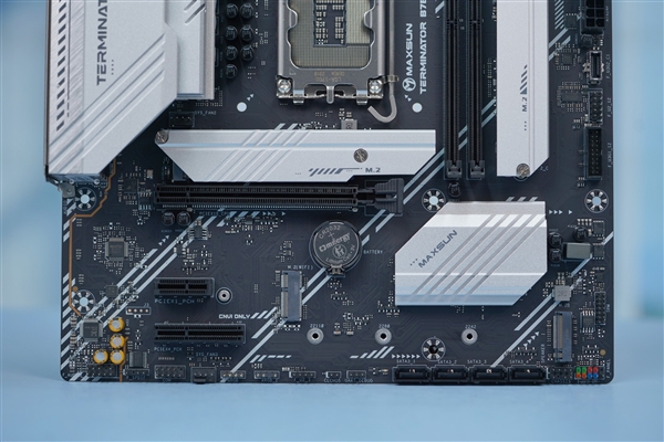支持XMP DDR5-8000內(nèi)存！銘瑄新款終結(jié)者B760M GKD5主板圖賞