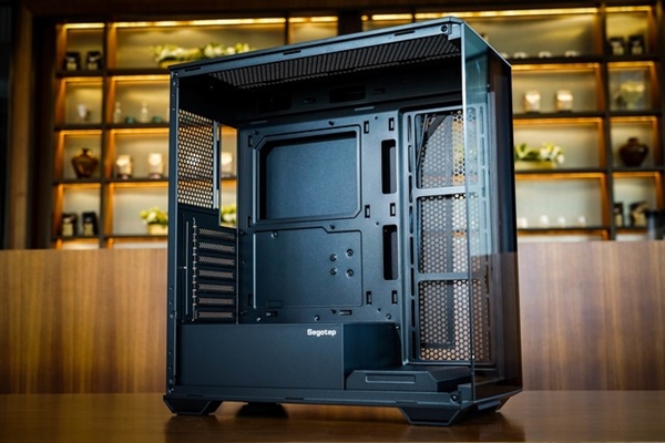 NVIDIA RTX 4070 SUPER顯卡實測：性能逼近RTX 4070 Ti