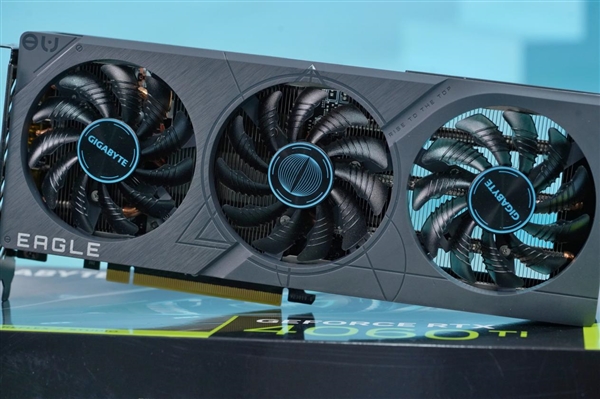 支持雙BIOS功能！獵鷹RTX 4060 Ti Eagle圖賞