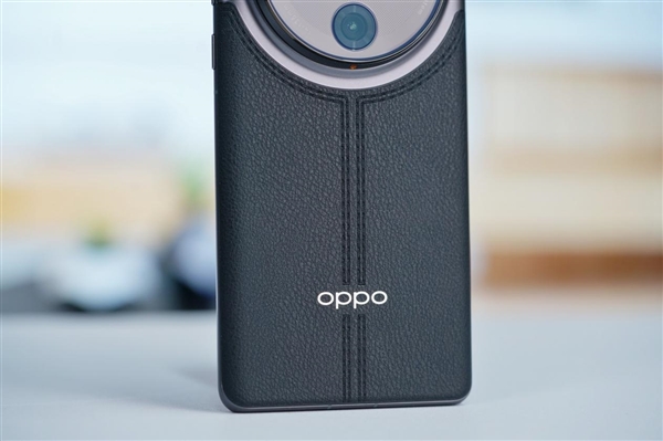 首發5.5G通信！OPPO Find X7 Ultra衛星通信版圖賞