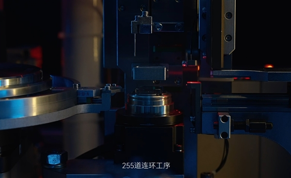 一顆“恒星”是怎樣誕生的？揭秘華為Pura 70 Ultra超聚光伸縮鏡頭