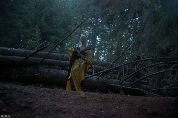 美女COS《巫師3》希里美圖賞:修長美腿若隱若現(圖6) 美女COS《巫師3》希里美圖賞:修長美腿若隱若現