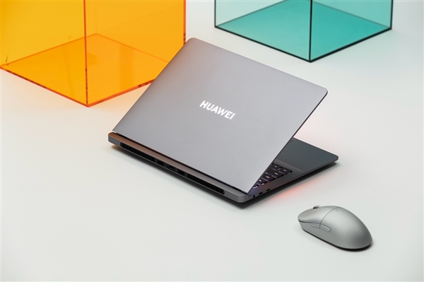 引領輕薄本性能進入百瓦時代！華為MateBook GT 14今日開售
