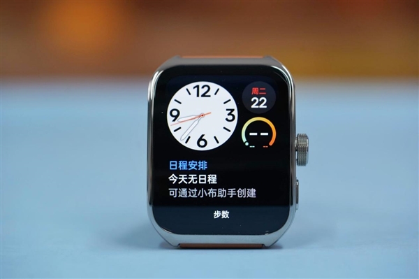 絕美全曲面柔性屏！OPPO Watch 4 Pro圖賞