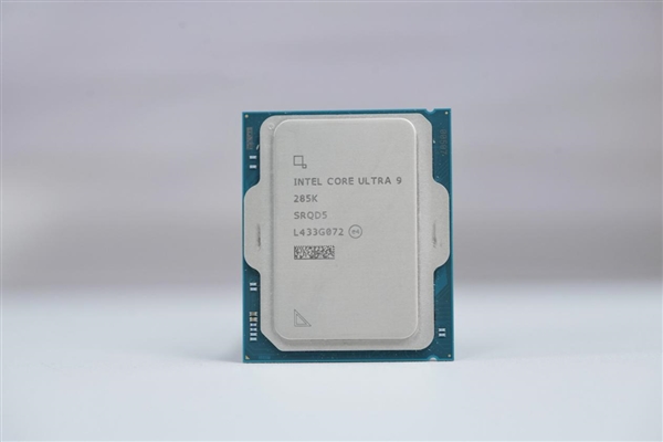 英特爾Ultra旗艦座駕！微星MEG Z890 ACE戰神主板套裝圖賞