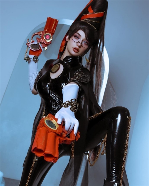 烏克蘭美女Cos《博德之門3》影心 身材過于火辣