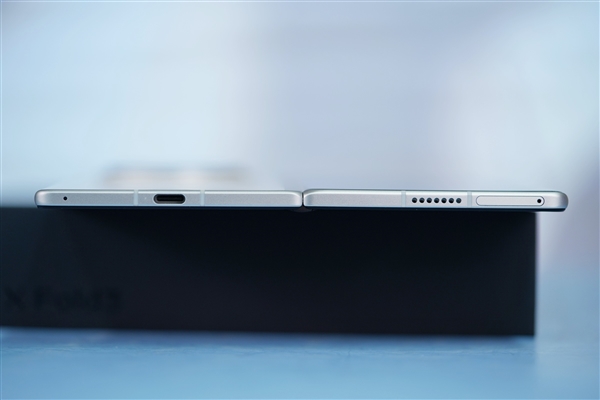首款驍龍8 Gen3折疊屏！vivo X Fold3圖賞