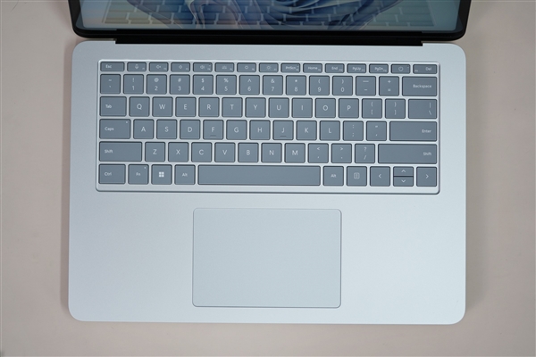 1.9萬旗艦Windows本！微軟Surface Laptop Studio 2圖賞