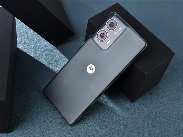 聯想moto S50 Neo上手：千元AI曲面屏手機 同檔罕見