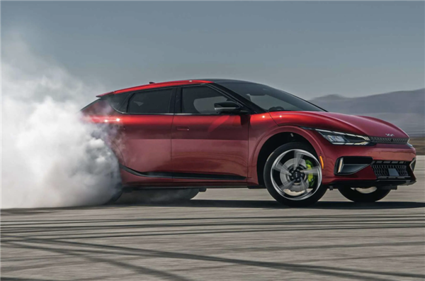 “軸距超過Model Y 3.5秒破百” 即將上市的起亞EV6到底行不行？