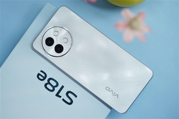 薄若羽紗 燦若披錦！vivo S18e云紗白圖賞