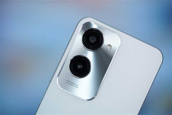 千元續航怪獸！vivo Y37遠山青圖賞