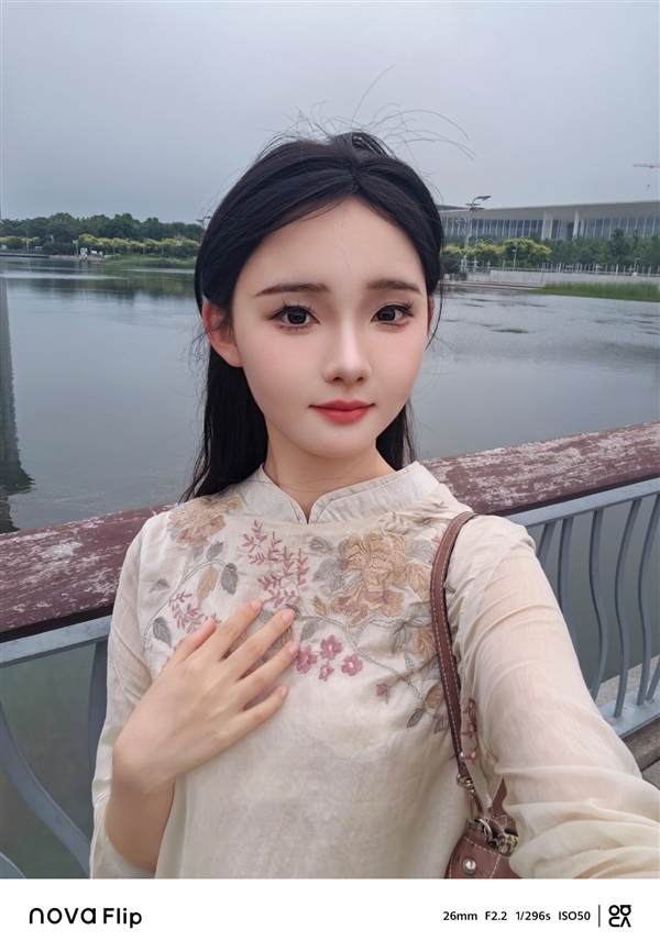 折疊屏領(lǐng)域里的一股清流！華為nova Flip上手