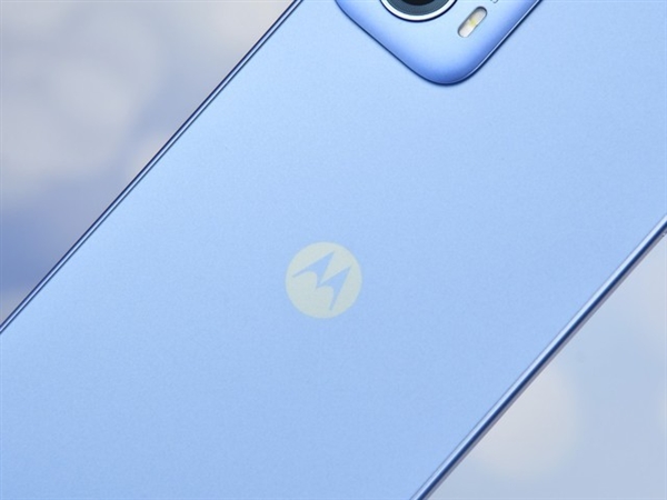 千元機“攪局者”！moto g34上手