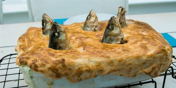 吸血七鰓鰻做餡餅 為何這種丑陋的動物深受英國皇室青睞