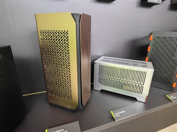 NVIDIA AI游戲助手G-Assist簡直神了！一句話超頻、查攻略成歷史