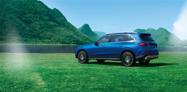 選它還是新勢力!新款奔馳GLC上市:售價45.35萬元起(圖4) 選它還是新勢力!新款奔馳GLC上市:售價45.35萬元起