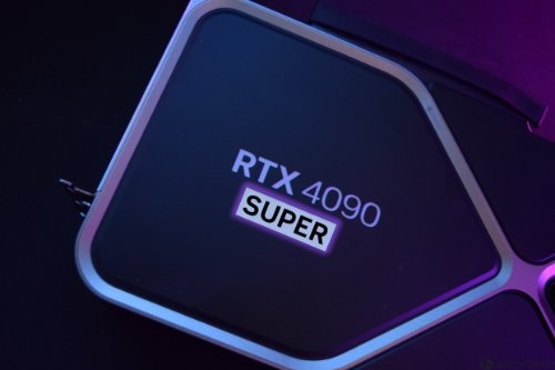 多款RTX 4090 SUPER被零售商上架！大概率是操作失誤