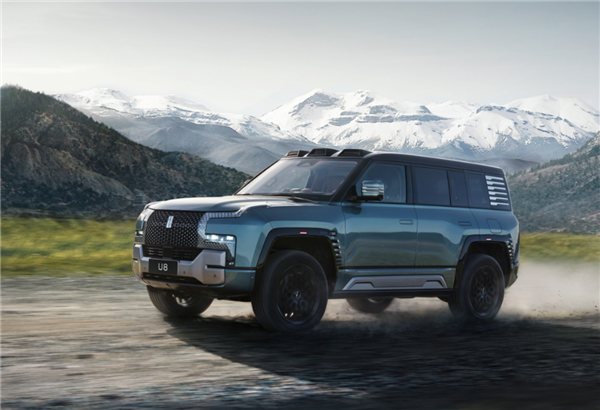 天平反轉(zhuǎn)！新能源汽車(chē)上險(xiǎn)滲透率超50%