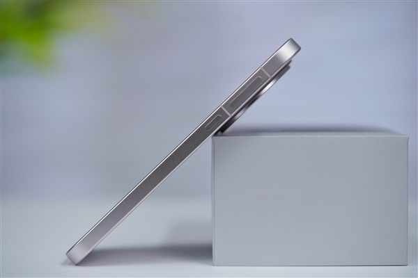 OPPO Find X8神似iPhone！劉作虎：就是想轉化蘋果用戶