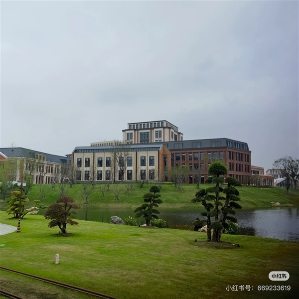 華為練秋湖研發(fā)中心正式啟用：大量員工涌入 蘇滬兩地房東狂歡