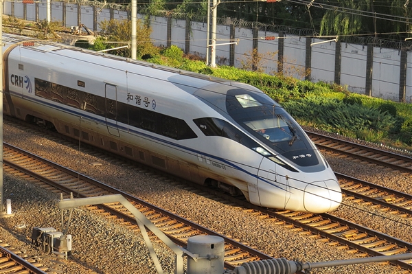 全國鐵路大調(diào)圖：每天開行火車增至33413列