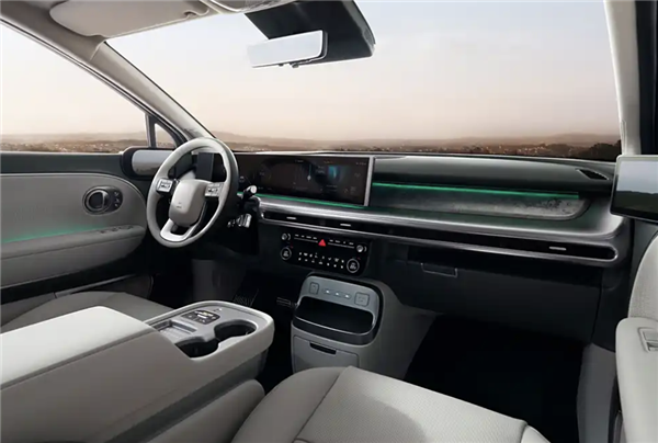 車尾酷似理想MEGA！現代純電SUV IONIQ 9官圖發布