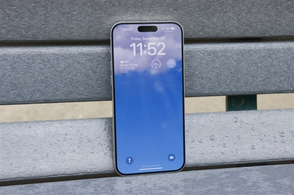 蘋果擠牙膏！結果iPhone釘子戶越來越多了