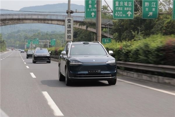 華為首創(chuàng)的全向防碰撞系統(tǒng)有多強 余承東：已為車主避免77.9萬次碰撞