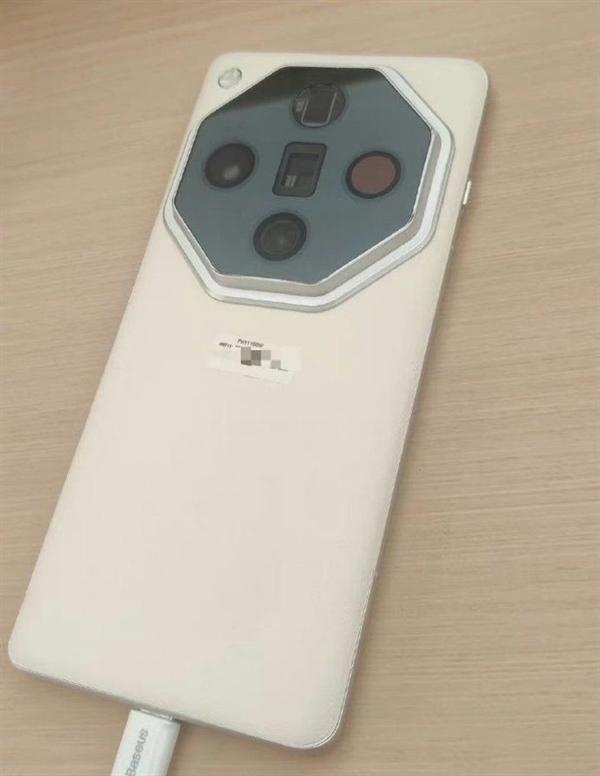 OPPO Find X7系列曝光：Ultra版獨享衛星通訊