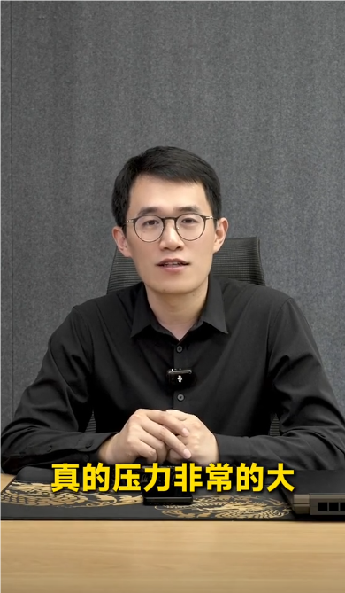 王騰談Redmi K70至尊版2599元定價：壓力非常大 內存漲價太多