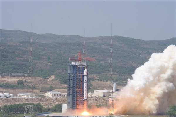 北京三號(hào)C星星座順利過(guò)審：數(shù)飛機(jī)的本事絕了