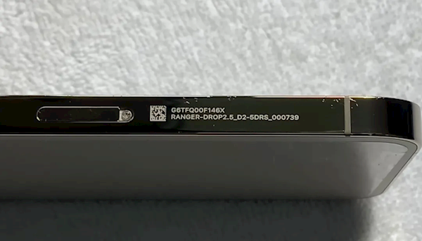 iPhone罕見原型機曝光：兩年前就做了固態電源、音量按鍵