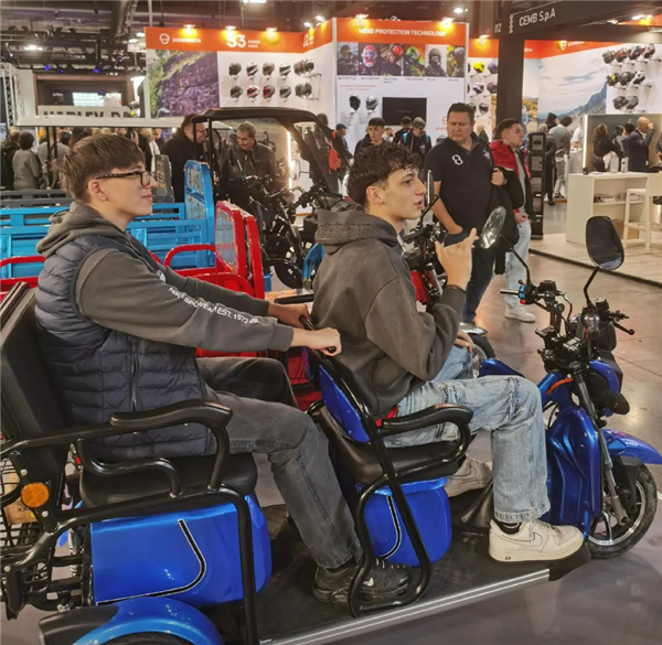 國產“三蹦子”走紅米蘭車展：農場主尤其喜愛