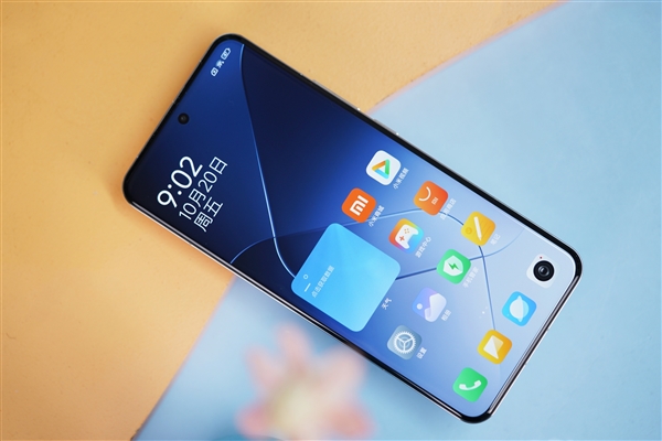 緊追蘋果!小米重回國產手機品牌市場份額第一 雷軍:小米加油(圖1) 緊追蘋果!小米重回國產手機品牌市場份額第一 雷軍:小米加油