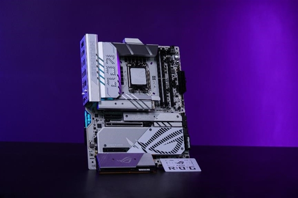 酷睿Ultra 9 285K超頻逼近7.5GHz！創造54項第一
