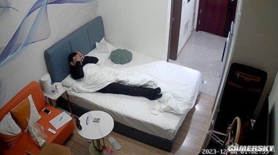 35天不用手機可贏40萬！男子交萬元參加自律挑戰 揉眼淘汰
